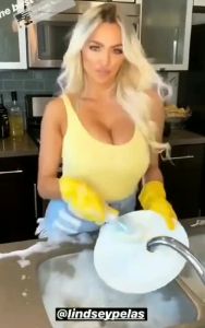 lindsey-pelas video #71 photo n 71