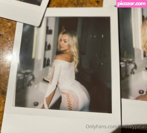 Lindsey Pelas - Image