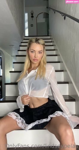Lindsey Pelas - Image