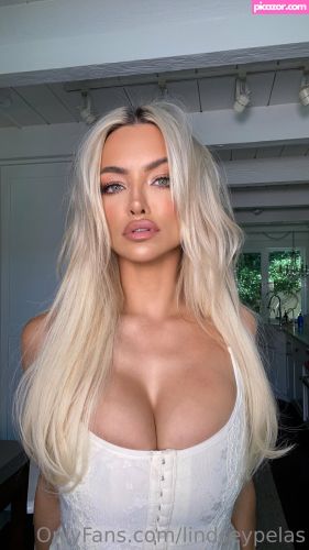 Lindsey Pelas - Image