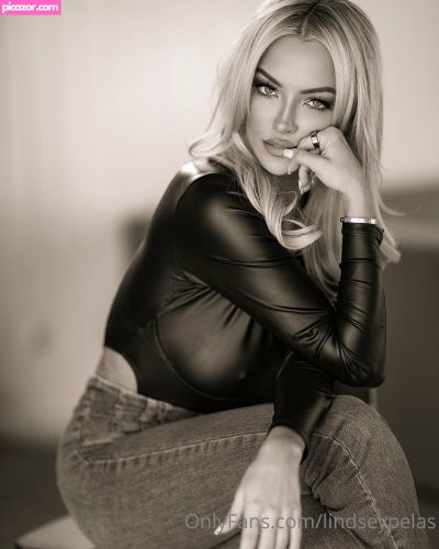 Lindsey Pelas - Image