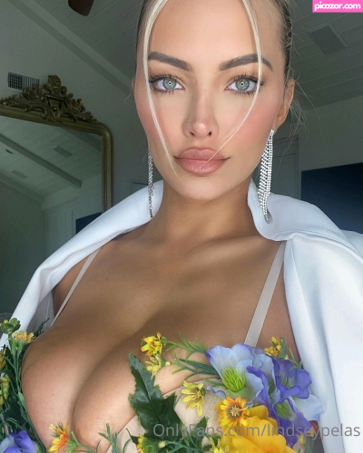 Lindsey Pelas - Image