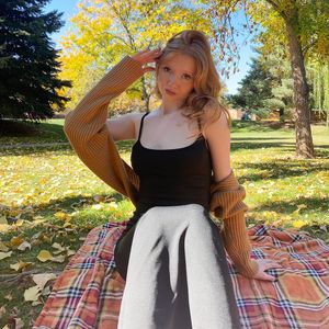 makenna-kelly-1 photo #42 photo n 42