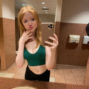 Makenna Kelly N7