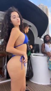 malu-trevejo video #309 photo n 309