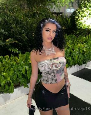malu-trevejo photo #301 photo n 301