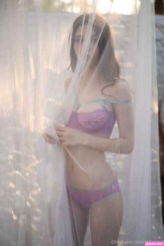 milaazul - Image