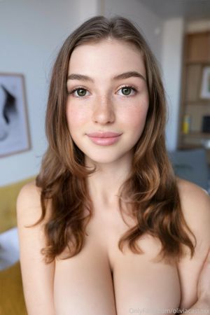 Olivia Casta - Thumb
