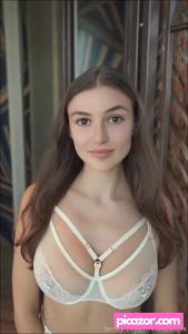 olivia-casta video #608 photo n 608