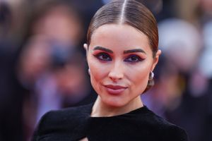Olivia Culpo N28