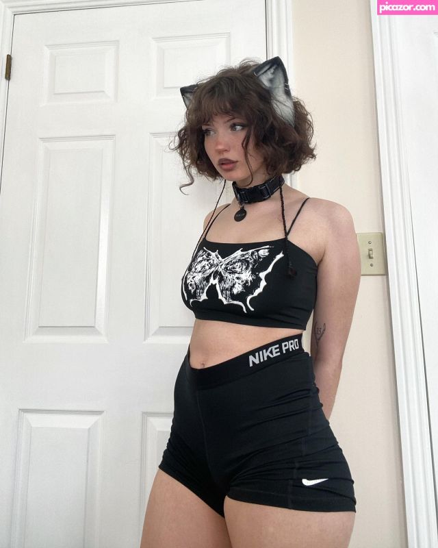 Realmkitten N33
