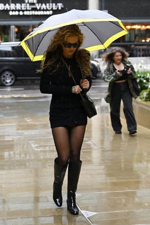 rita-ora-1 photo #317 photo n 317
