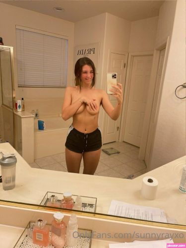Sunnyrayyxo - Image