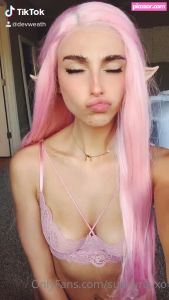 Sunnyrayyxo - Thumb