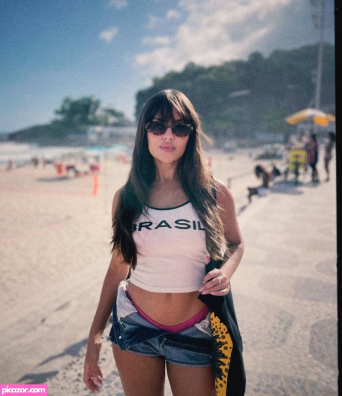 Thais Braz N21