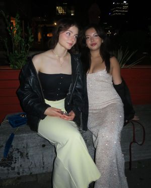 thomasin-mckenzie-1 photo #15 photo n 15