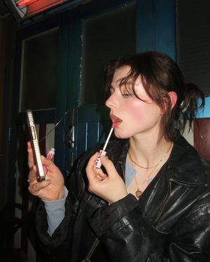 thomasin-mckenzie-1 photo #18 photo n 18