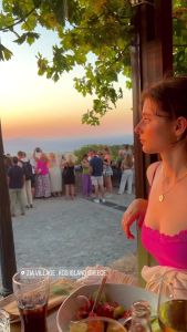 thomasin-mckenzie-1 video #28 photo n 28