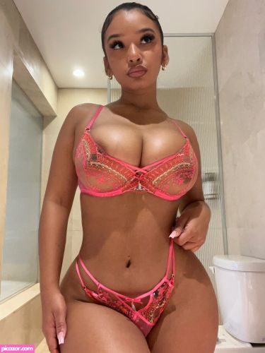 Thumb Alina - Image