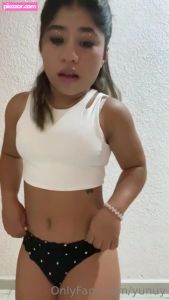 yunuen-yared video #626 photo n 626