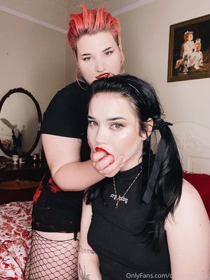 crimsonerotic photo #75 photo n 75