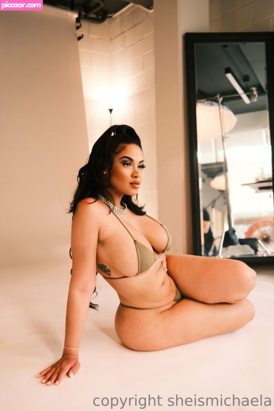 Sheismichaela N85