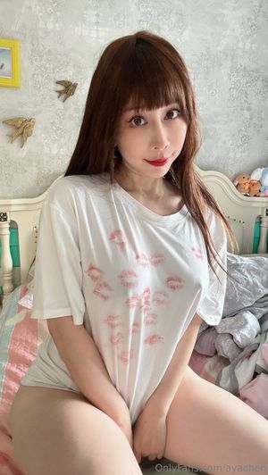 aya-chen-1 photo #6 photo n 6