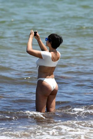 Jackie Cruz N2