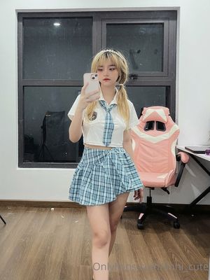 Linhi_cute N9