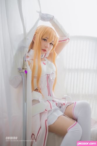 Chihiro 千尋 - Image