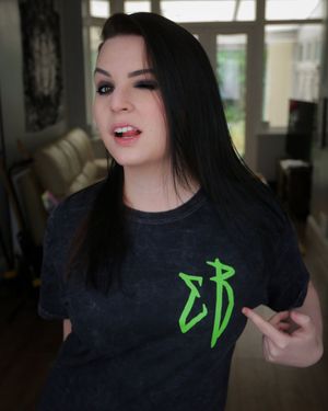 emma-blackery photo #2 photo n 2