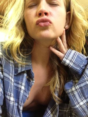 britt-robertson-1 photo #31 photo n 31