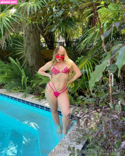 AJ Applegate  - Image