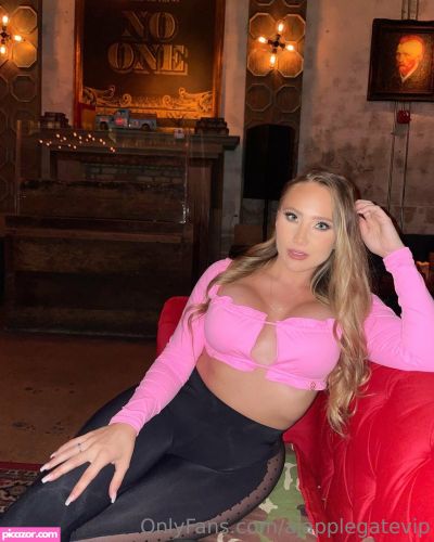 AJ Applegate  - Image