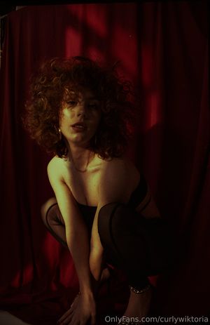 curlywiktoria-1 photo #47 photo n 47