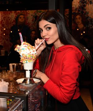victoria-justice-1 photo #203 photo n 203