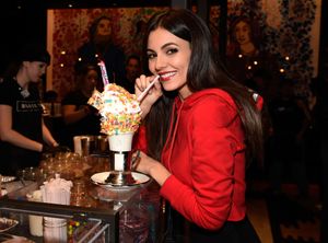 victoria-justice-1 photo #201 photo n 201