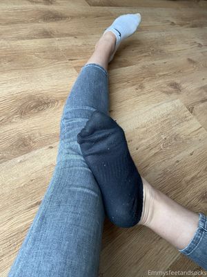Emmysfeetandsocks  N15