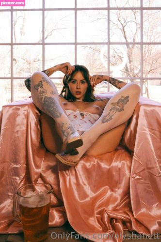 Alysha Nett - Image