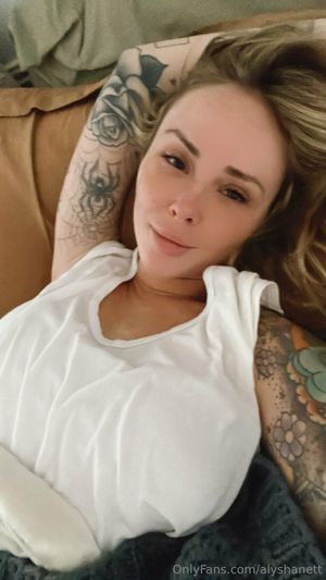 alysha-nett-2 photo #905 photo n 905
