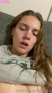 urmaid-1 video #275 photo n 275