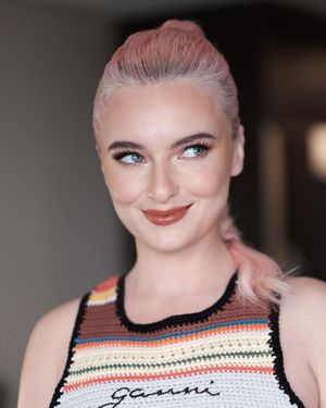 grace-chatto-1 photo #19 photo n 19