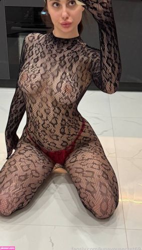 lunayousecret69 - Image