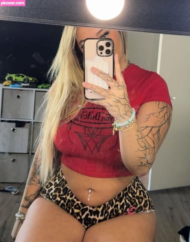 tattedbblonde N38