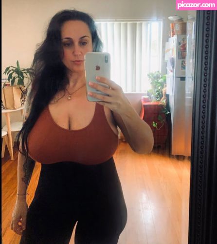 Amelia Linda - Image
