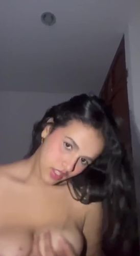 Jasmine Andrade - Image