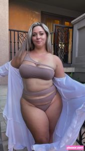 Ellanabryan - Thumb