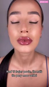 Anet Slotova - Thumb