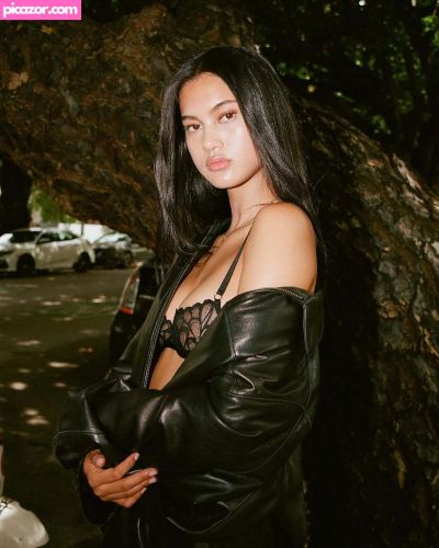 Amanda Sebastian - Image