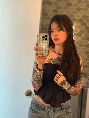 Anisa Jomha - Thumb
